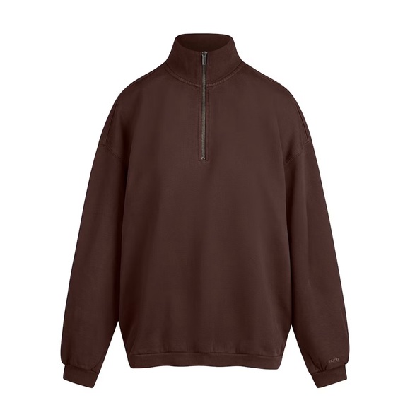 SKIMS Tops - Skims Boyfriend Fleece Oversized Half-Zip Pullover In Espresso